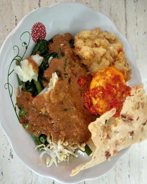 gambar animasi makan