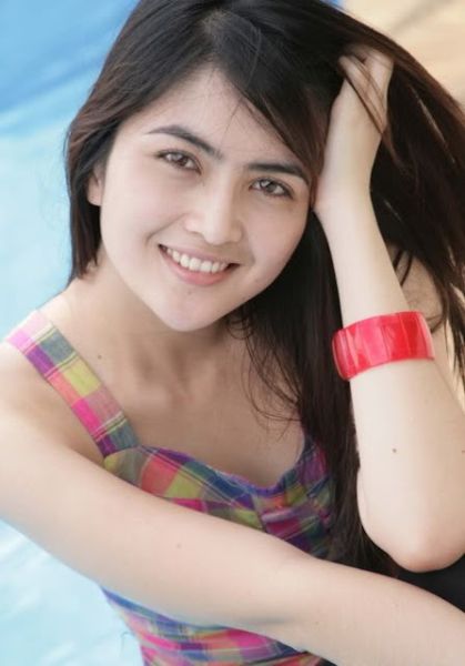 gambar cewek nakal