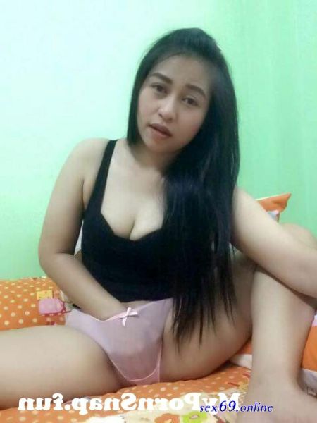 dari belakang