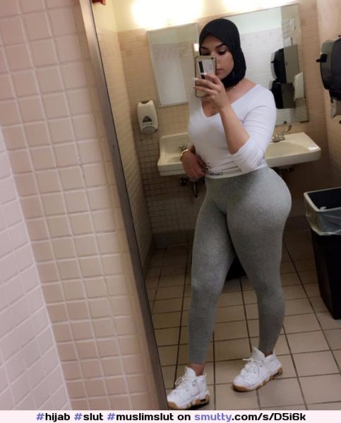 hijab mata