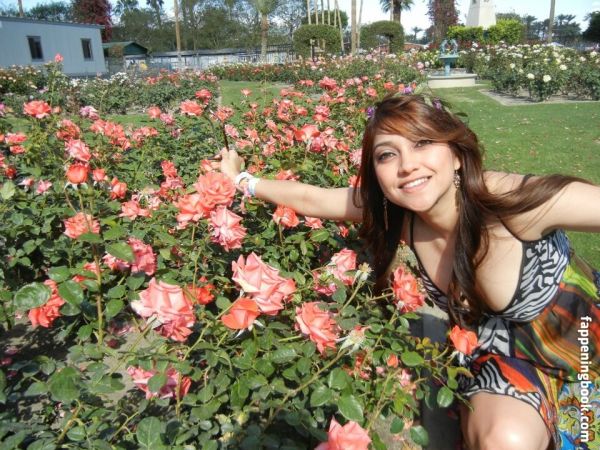 sarah azhari actress