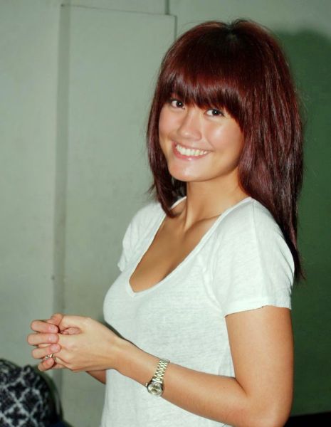 agnes monica gold gala