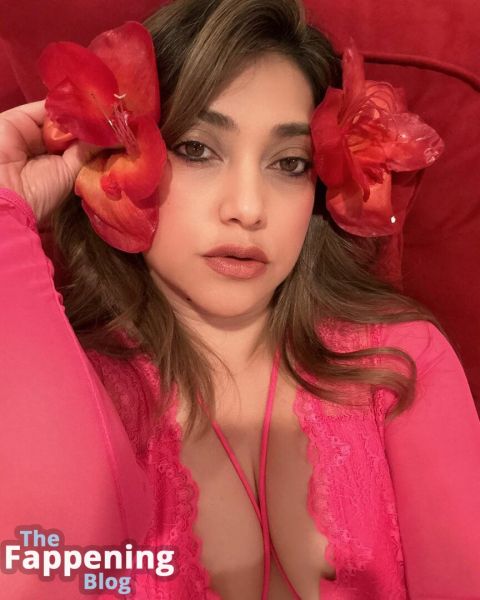 bidadari sarah azhari