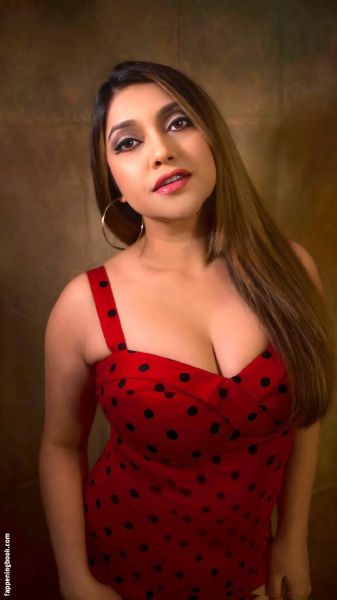 ayu azzhari