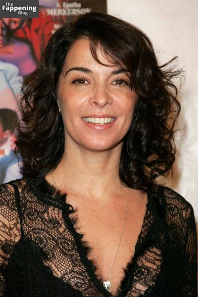 annabella sciorra tattoo