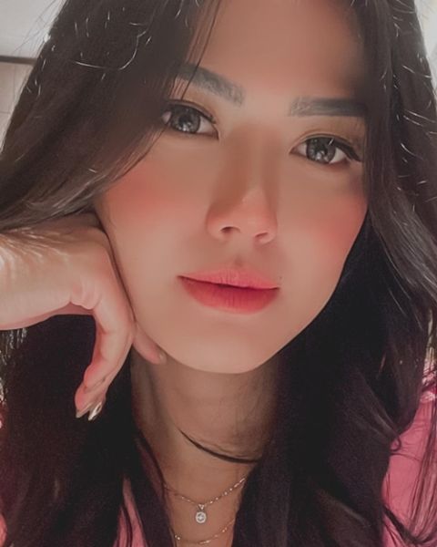 memek ayu