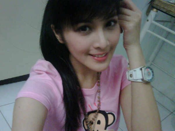 dewi perssik dulu dan sekarang