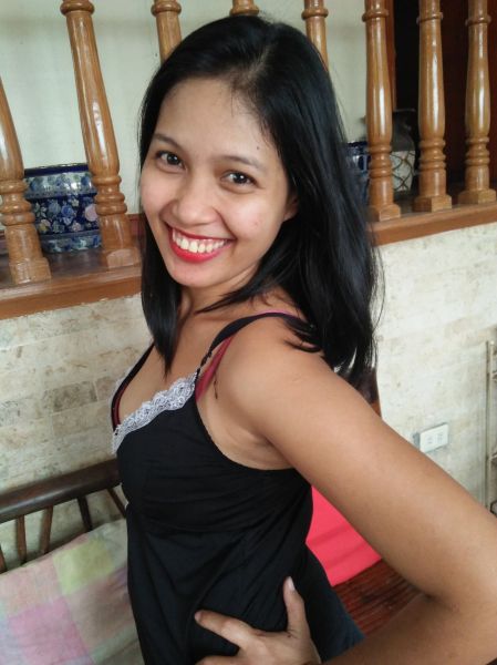 menyanyi